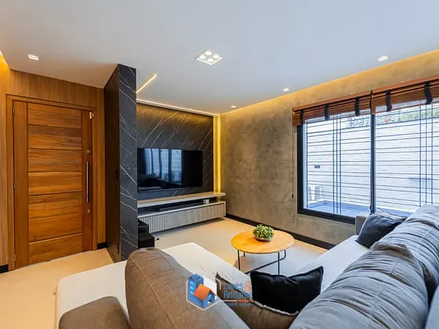 Casa com 198m² 4 quartos e 4 banheiros, à venda, no bairro Indianópolis em São Paulo