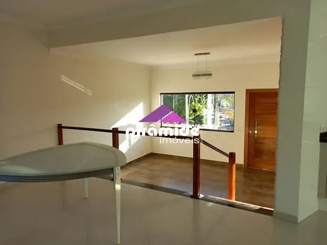 Casa com 366m² 3 quartos e 2 banheiros, à venda, no bairro Jardim Prado em Santa Branca