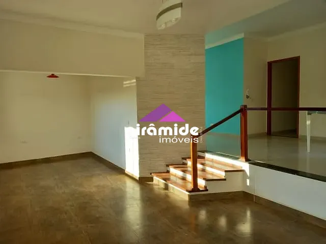Casa com 366m² 3 quartos e 2 banheiros, à venda, no bairro Jardim Prado em Santa Branca