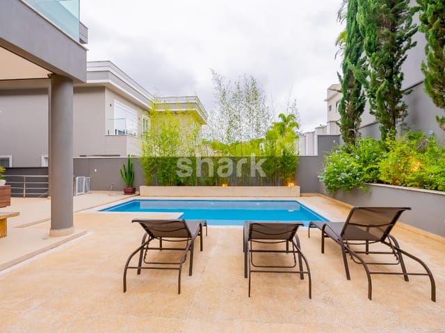 Casa com 525m² 4 quartos e 6 banheiros, à venda, no bairro Tamboré em Santana de Parnaíba