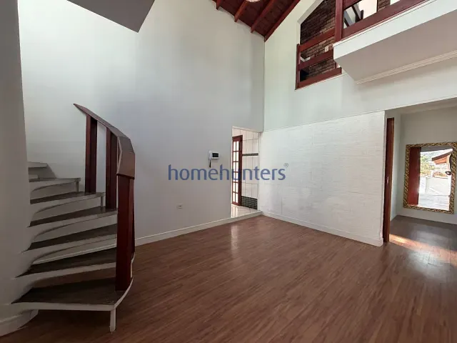 Casa com 250m² 3 quartos e 4 banheiros, à venda, no bairro Parque Gabriel em Hortolândia