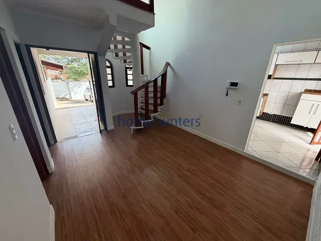 Casa com 250m² 3 quartos e 4 banheiros, à venda, no bairro Parque Gabriel em Hortolândia