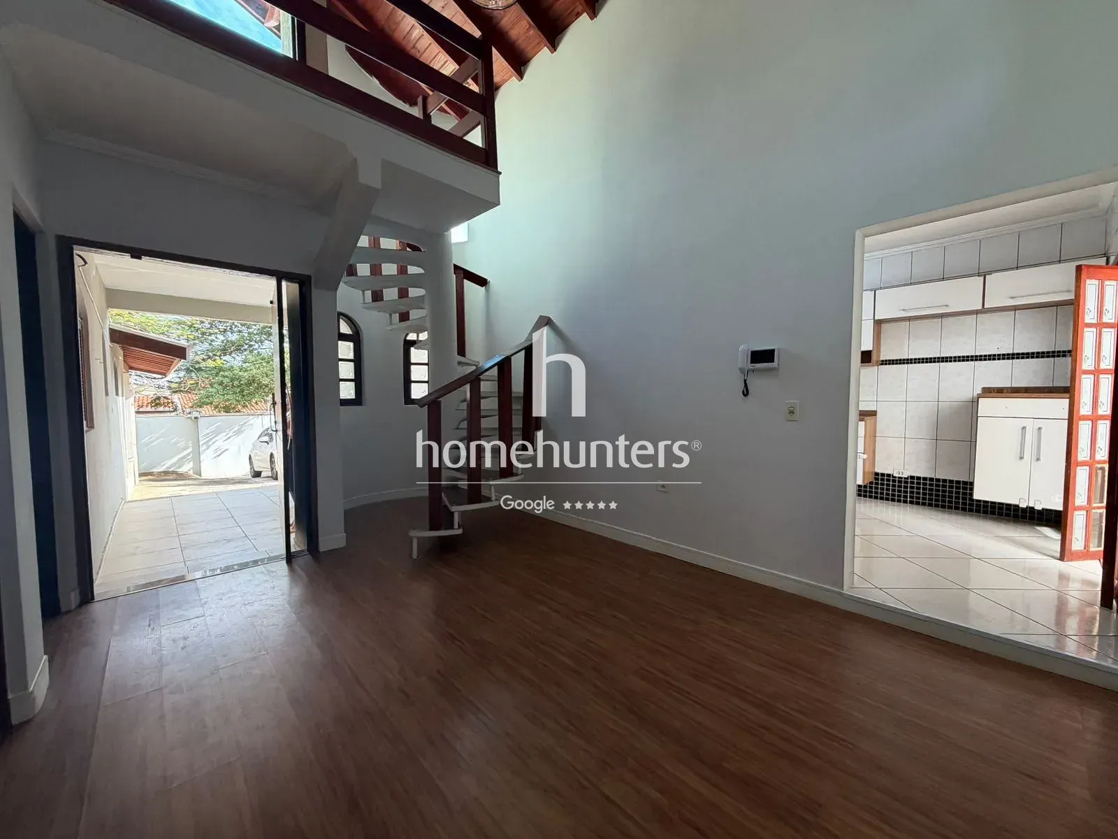 Casa, 3 quartos, 240 m² - Foto 2