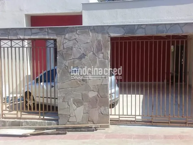 Casa com 200m², à venda, no bairro Jardim Planalto em Londrina