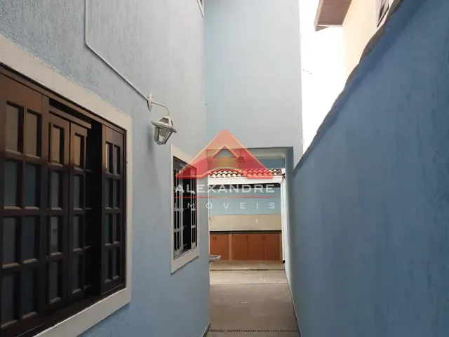 Casa com 125m² 3 quartos e 3 banheiros, à venda, no bairro Loteamento Residencial Vista Linda em São José dos Campos