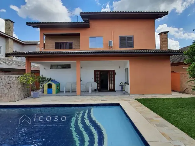 Casa com 450m² 4 quartos e 5 banheiros, à venda, no bairro Conjunto Residencial Esplanada do Sol em São José dos Campos