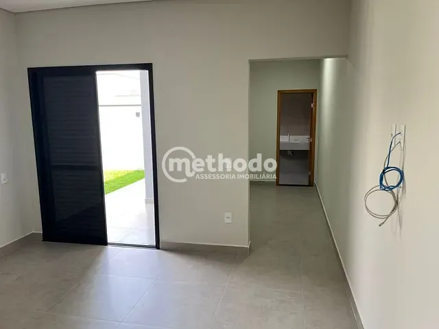 Casa com 263m² 3 quartos e 3 banheiros, à venda, no bairro Parque Olívio Franceschini em Hortolândia