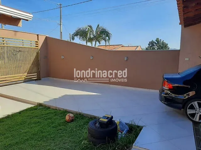 Casa à venda, no bairro Conjunto Jamil Sacca em Ibiporã