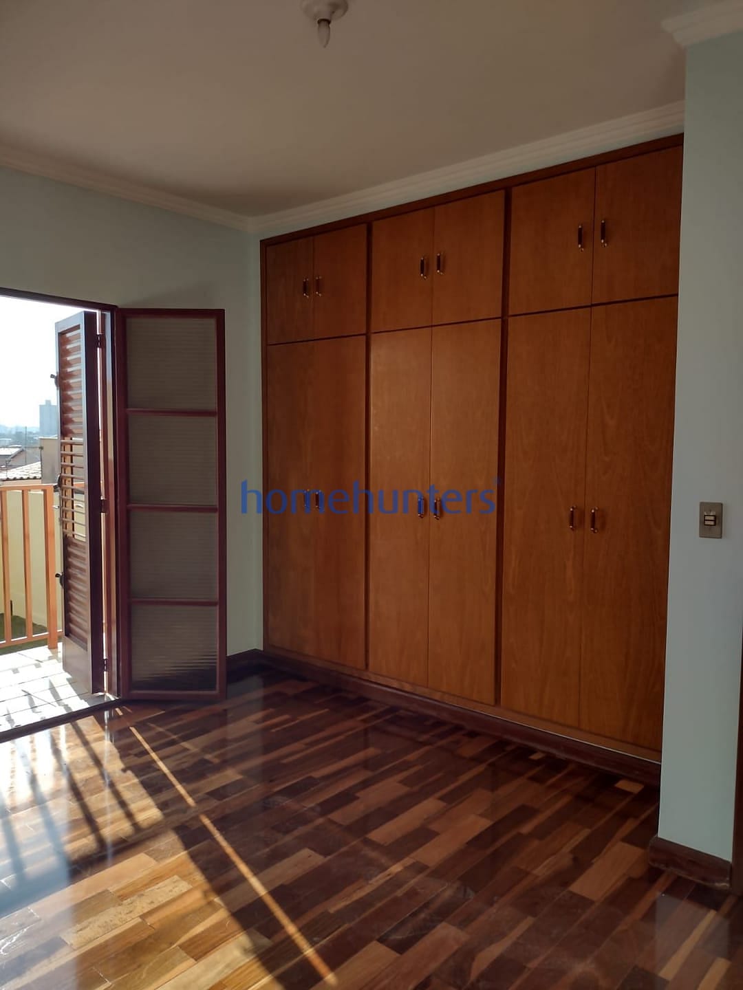 Casa à venda com 4 quartos, 231m² - Foto 3