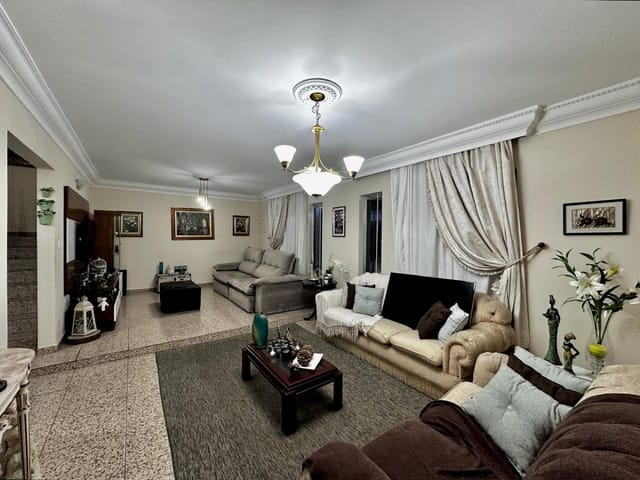 Foto do Casa - Casa para venda em Vila São Pedro com 4 quartos, sendo 1 suíte , 257m² | Lares e Andares Imóveis