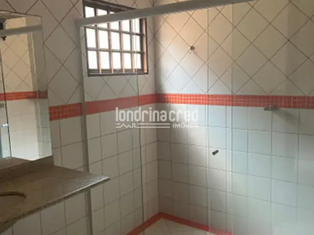Casa com 330m², à venda, no bairro Jardim Primavera em Londrina