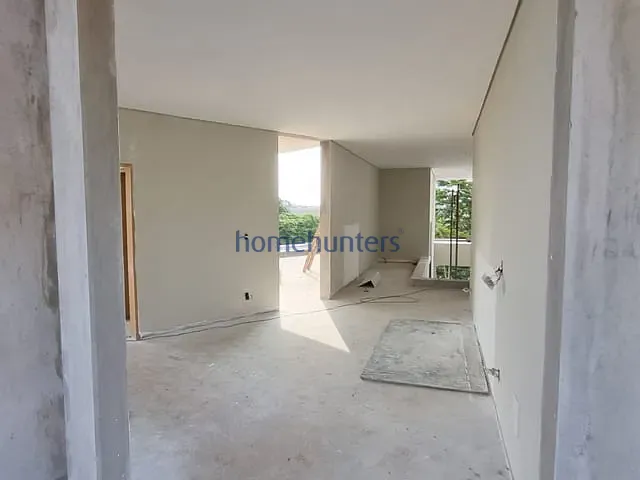 Casa com 1074m² 4 quartos e 7 banheiros, à venda, no bairro Residencial Jatibela em Campinas