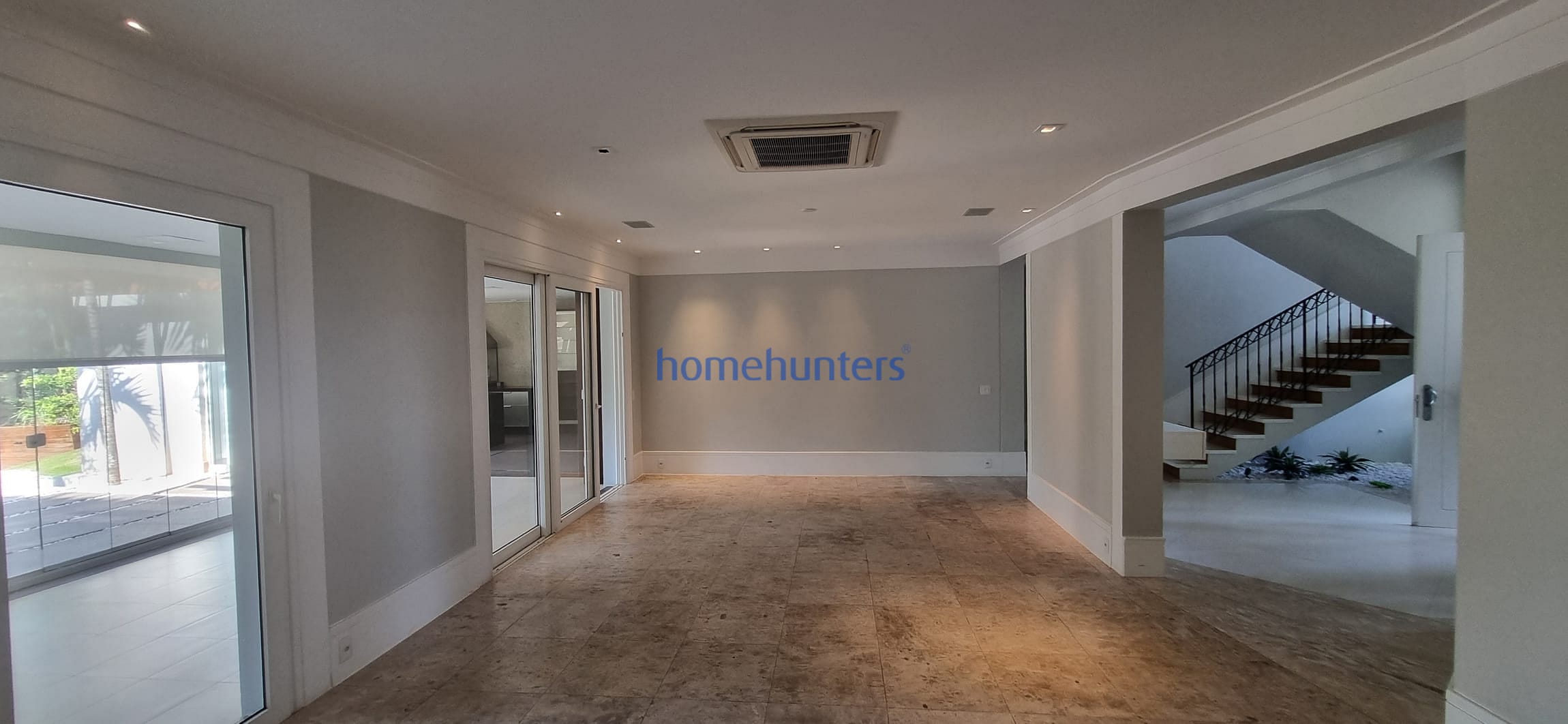 Casa à venda com 4 quartos, 490m² - Foto 3