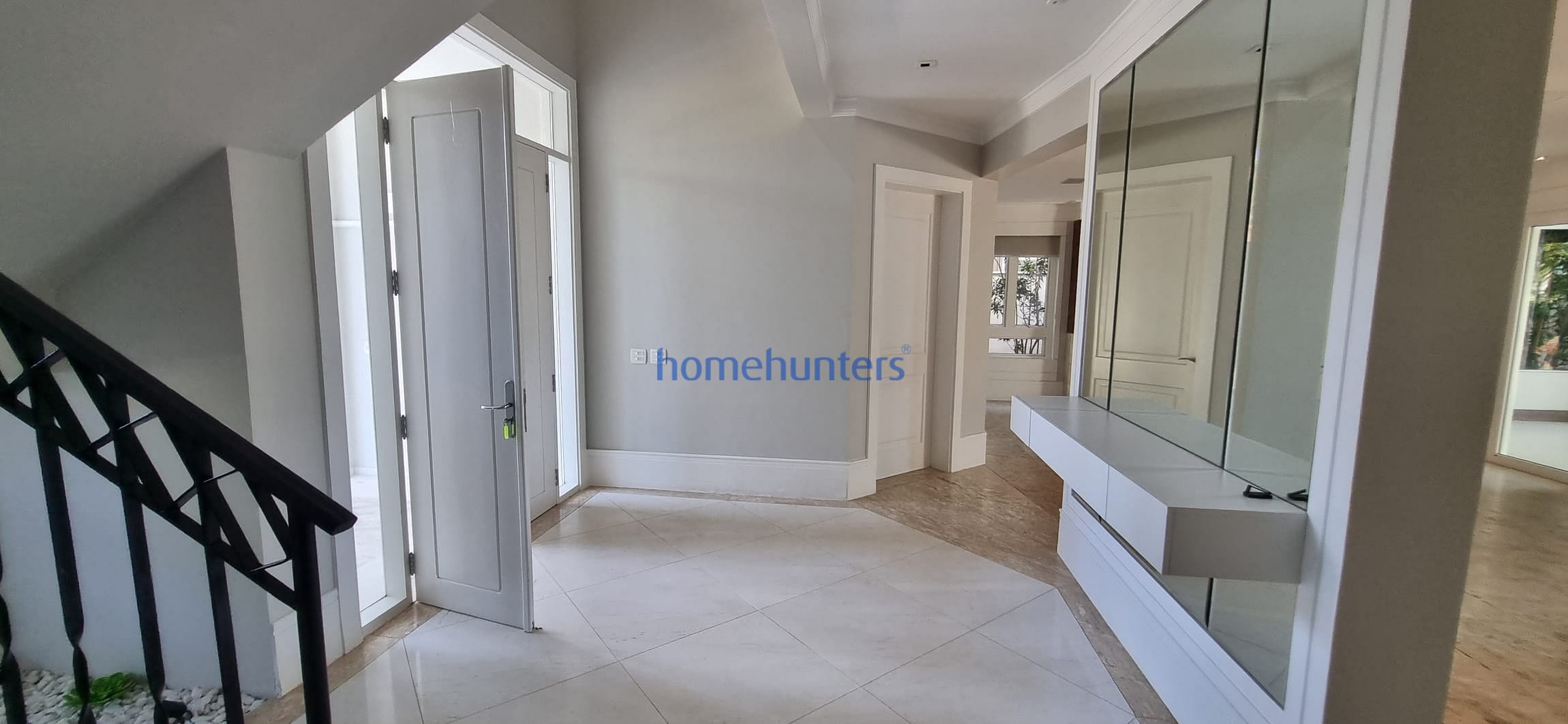 Casa à venda com 4 quartos, 490m² - Foto 6