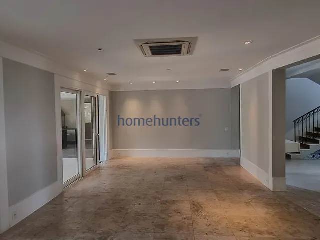 Casa com 902m² 4 quartos e 7 banheiros, à venda, no bairro Sítios de Recreio Gramado em Campinas