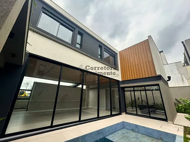 Casa com 450m² 4 quartos e 5 banheiros, à venda, no bairro Condomínio Residencial Alphaville em São José dos Campos