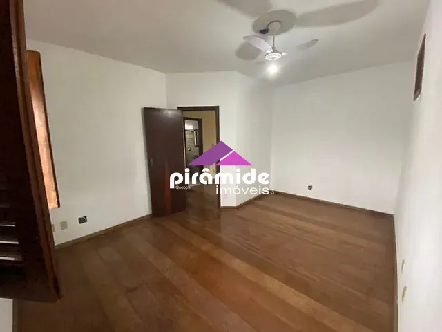 Casa com 360m² 4 quartos e 5 banheiros, à venda, no bairro Jardim Primavera em Caraguatatuba