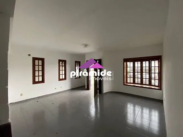 Casa com 360m² 4 quartos e 5 banheiros, à venda, no bairro Jardim Primavera em Caraguatatuba