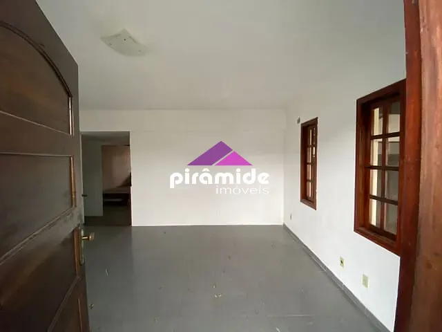 Casa com 360m² 4 quartos e 5 banheiros, à venda, no bairro Jardim Primavera em Caraguatatuba