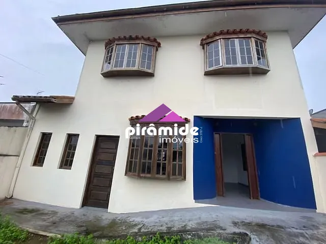 Casa com 360m² 4 quartos e 5 banheiros, à venda, no bairro Jardim Primavera em Caraguatatuba