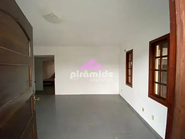 Casa com 360m² 4 quartos e 5 banheiros, à venda, no bairro Jardim Primavera em Caraguatatuba