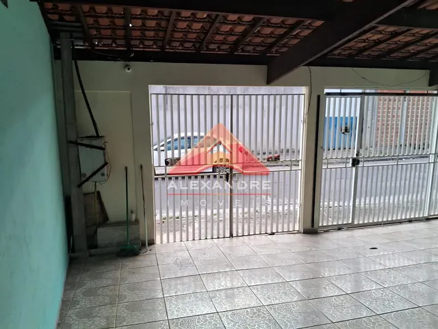 Casa com 10m² 3 quartos e 2 banheiros, à venda, no bairro Monte Castelo em São José Dos Campos