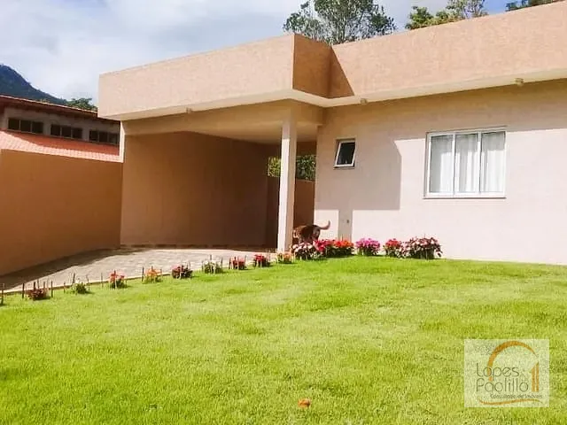 Casa com 600m² 3 quartos e 1 banheiro, à venda, no bairro Jardim Solaris em Atibaia