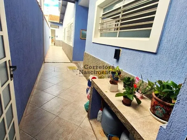 Casa com 250m² 3 quartos e 3 banheiros, à venda, no bairro Cidade Jardim em Jacareí