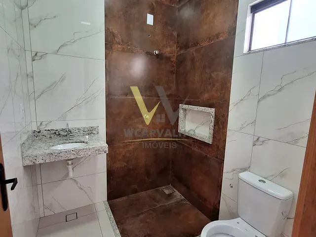 Casa com 125m² 3 quartos e 2 banheiros, à venda, no bairro Adriana Parque em Anápolis