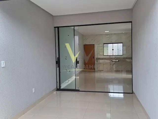 Casa com 125m² 3 quartos e 2 banheiros, à venda, no bairro Adriana Parque em Anápolis