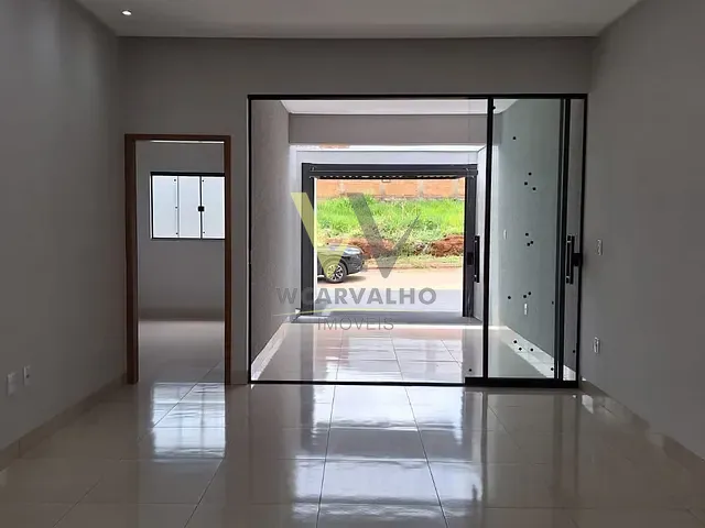 Casa com 125m² 3 quartos e 2 banheiros, à venda, no bairro Adriana Parque em Anápolis