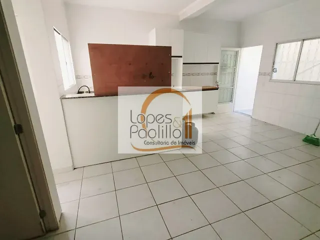 Casa com 65m² 1 quarto e 1 banheiro, para alugar, no bairro Jardim das Cerejeiras em Atibaia