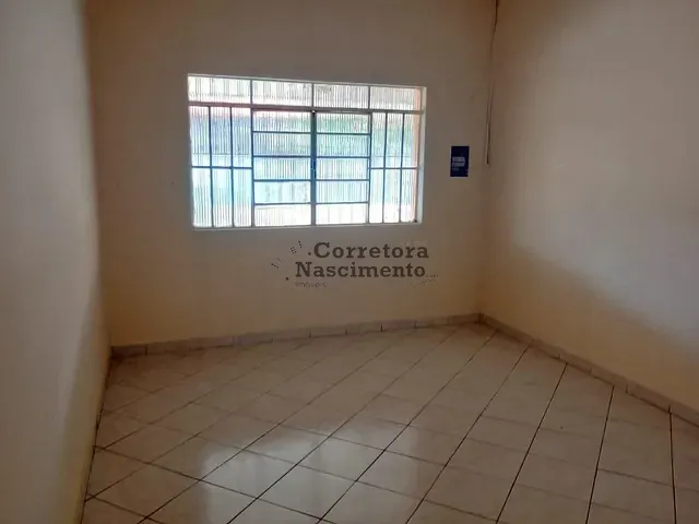 Casa com 300m² 3 quartos e 3 banheiros, à venda, no bairro Cidade Morumbi em São José dos Campos