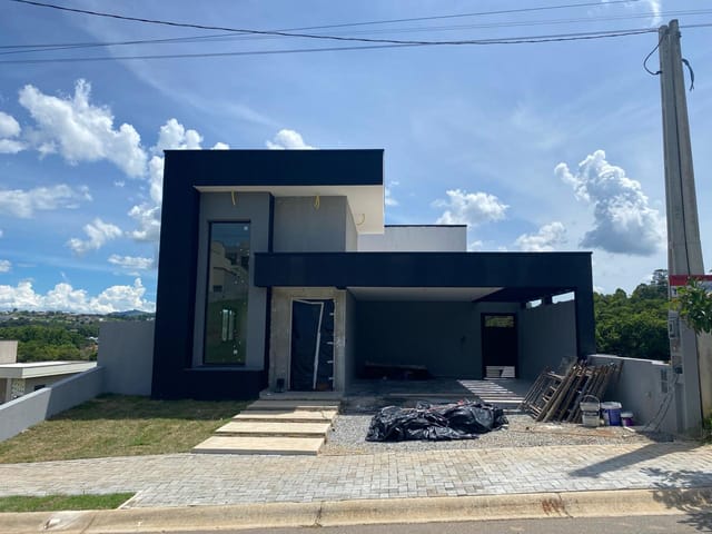 Casa à venda, no bairro Chácaras Cataguá em Taubaté