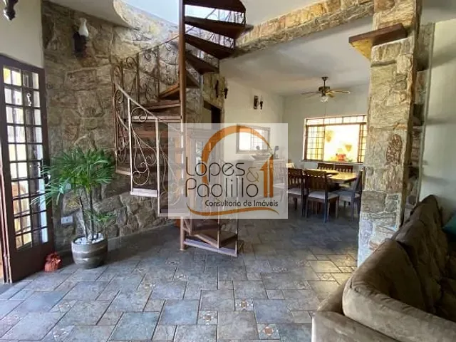 Casa com 375m² 4 quartos e 3 banheiros, à venda, no bairro Jardim Paulista em Atibaia