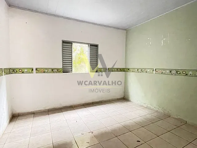Casa com 200m² 3 quartos e 2 banheiros, à venda, no bairro Adriana Parque em Anápolis