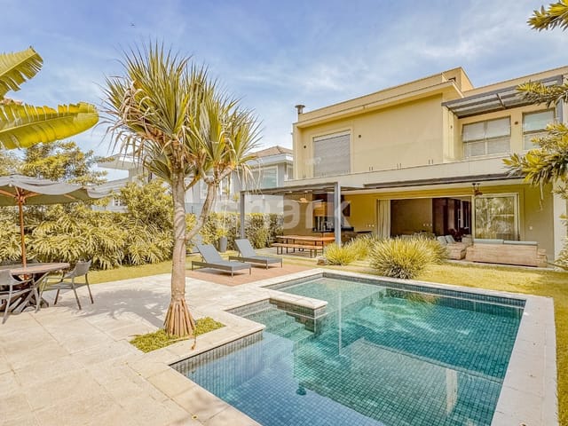 Casa com 448m² 4 quartos e 6 banheiros, à venda ou para alugar, no bairro Alphaville Conde II em Barueri