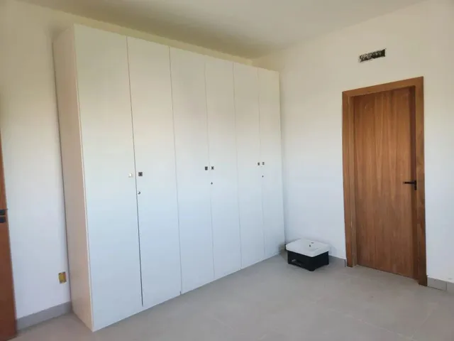 Casa com 10m² 3 quartos e 3 banheiros, para alugar, no bairro Urbanova em São José Dos Campos