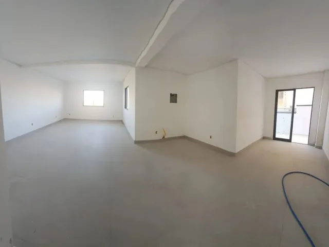 Casa com 10m² 3 quartos e 3 banheiros, para alugar, no bairro Urbanova em São José Dos Campos