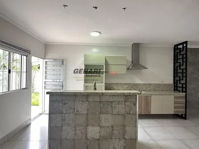 Casa com 270m² 2 quartos e 2 banheiros, à venda, no bairro Nucleo Residencial Professor Carlos Aldrovandi em Indaiatuba