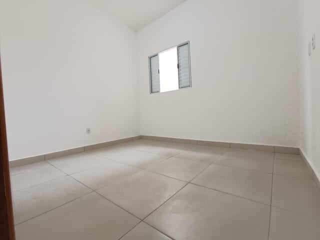 Casa com 147m² 2 quartos e 2 banheiros, à venda, no bairro Abaete em Taubaté