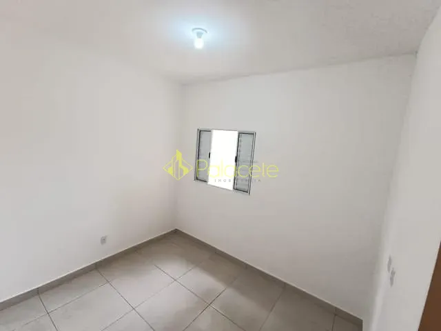 Casa com 147m² 2 quartos e 2 banheiros, à venda, no bairro Abaete em Taubaté
