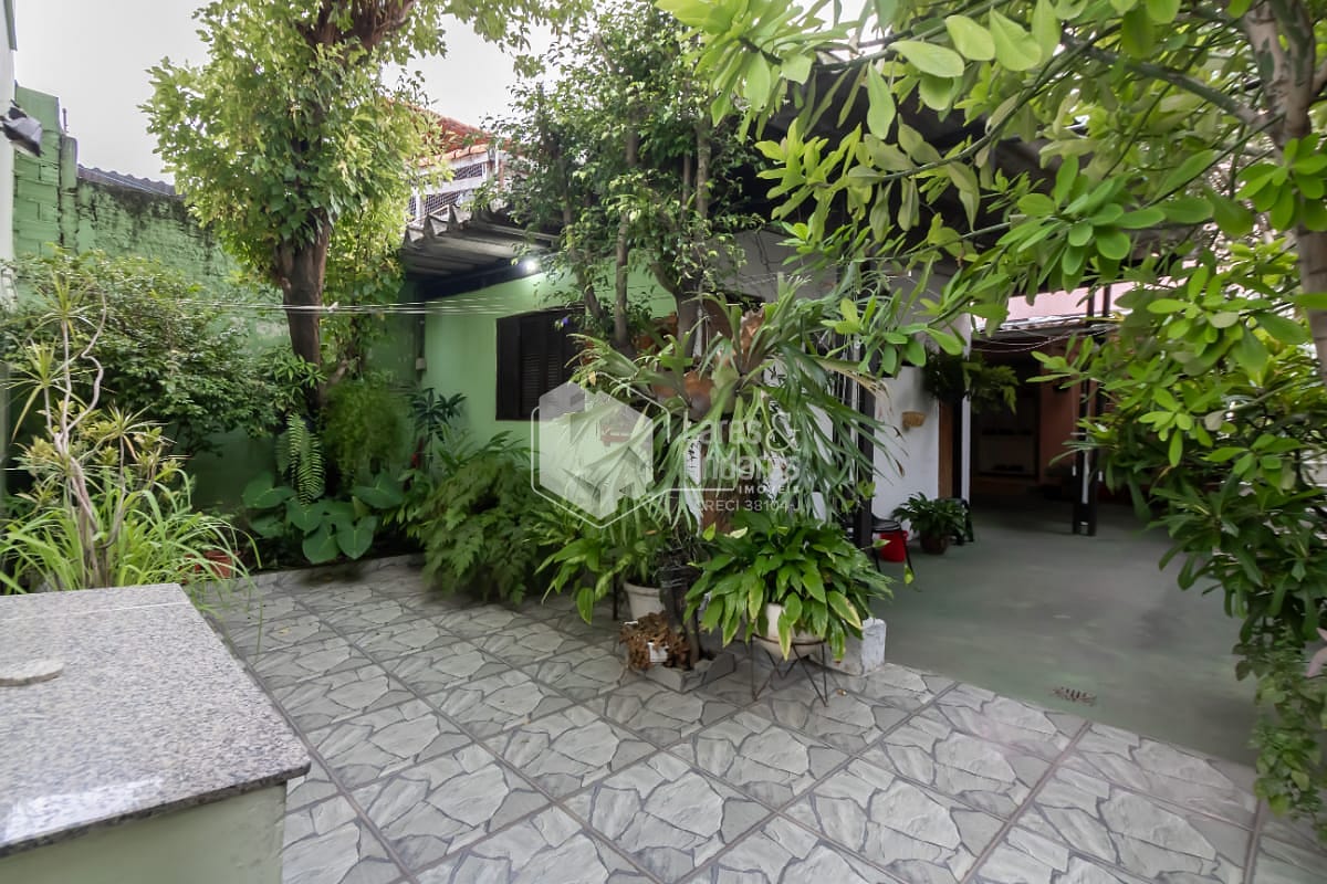 Casa, 3 quartos, 264 m² - Foto 33