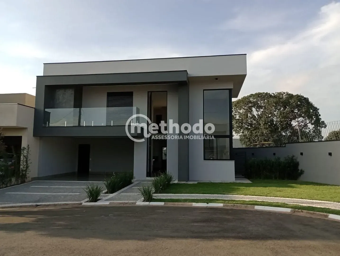 Casa, 3 quartos, 230 m² - Foto 1