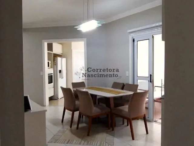Casa com 283m² 3 quartos e 2 banheiros, à venda, no bairro Parque California em Jacareí
