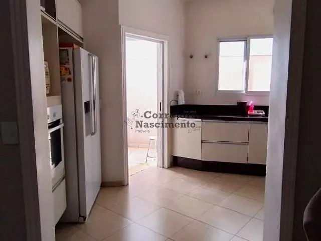 Casa com 283m² 3 quartos e 2 banheiros, à venda, no bairro Parque California em Jacareí