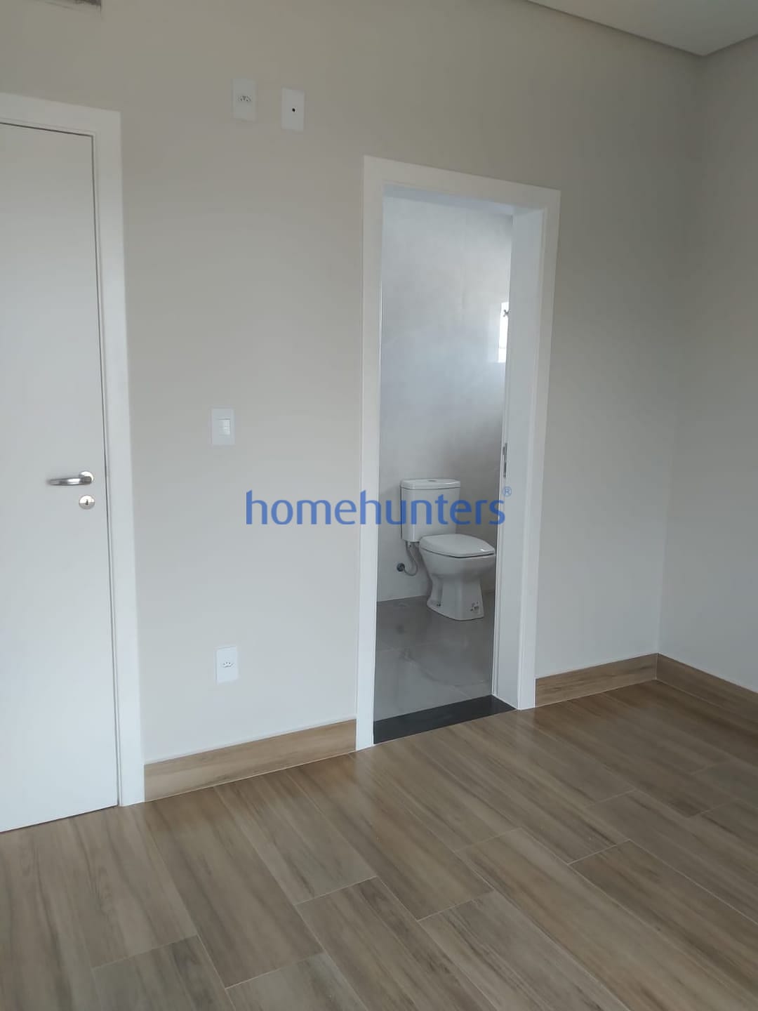 Casa à venda com 3 quartos, 242m² - Foto 25