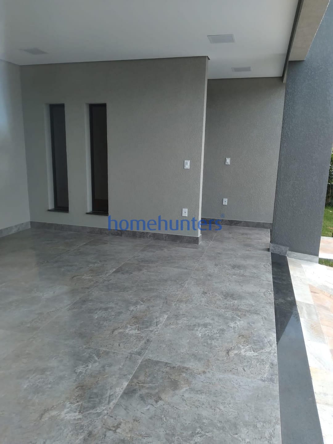 Casa à venda com 3 quartos, 242m² - Foto 4