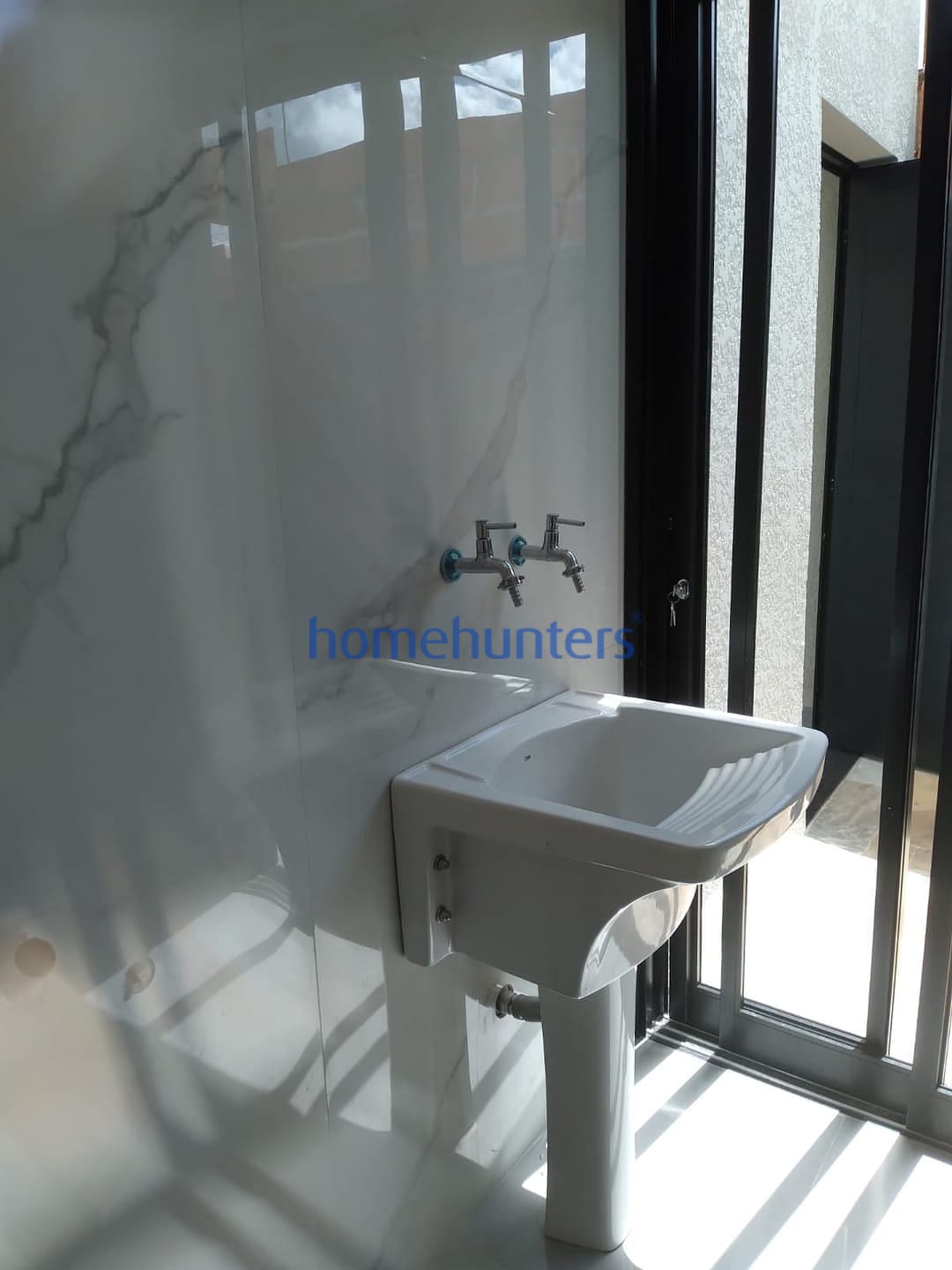 Casa à venda com 3 quartos, 242m² - Foto 19