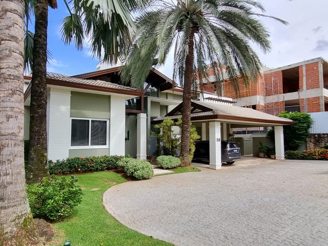 Foto do Casa - Casa Alto Padrão no Alphaville Campinas com 4 Suítes, Piscina e Espaço Gourmet | Home Hunters